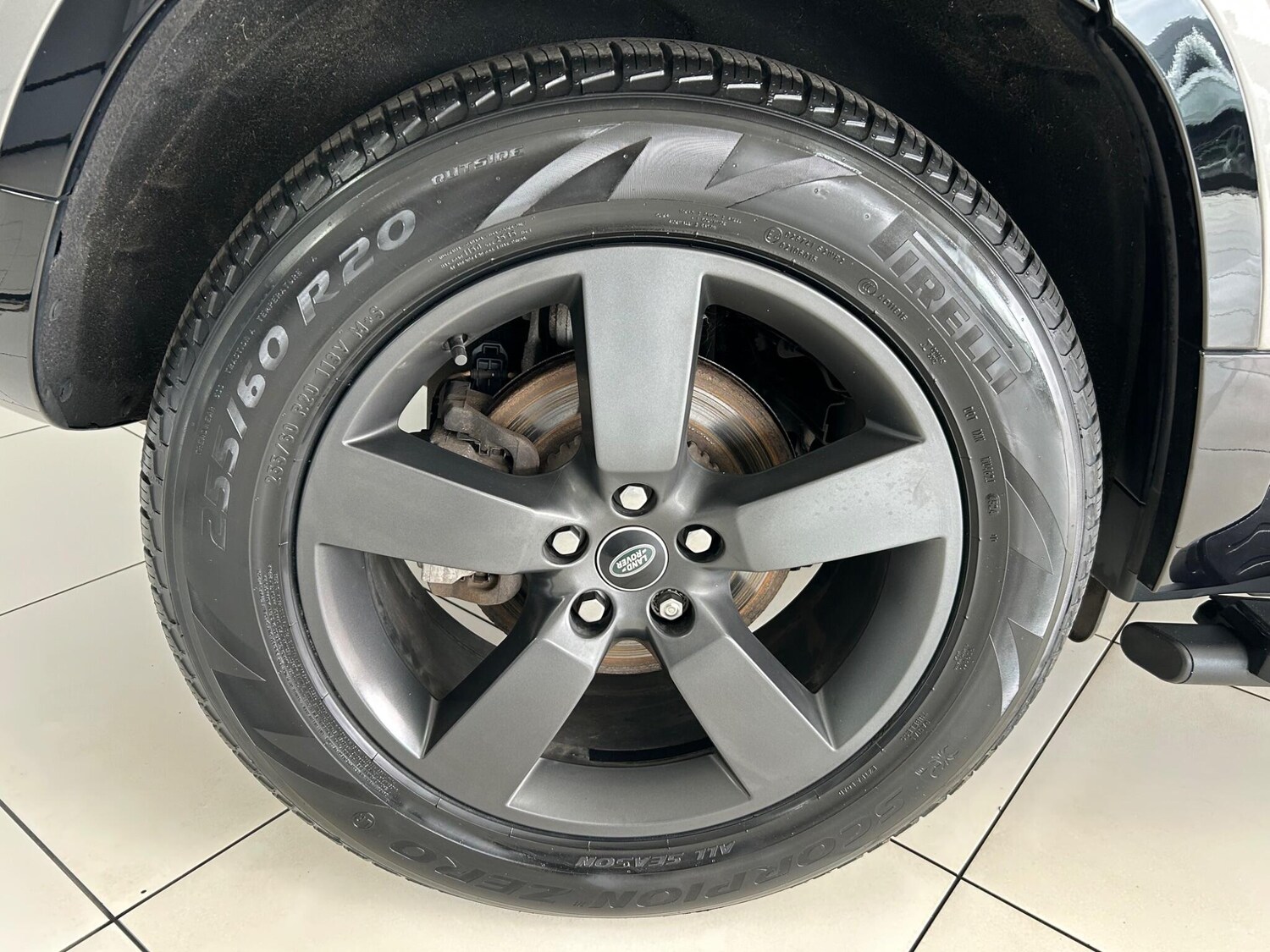 Used Land Rover Defender 110 2021 for sale - 75634219: Photo 85