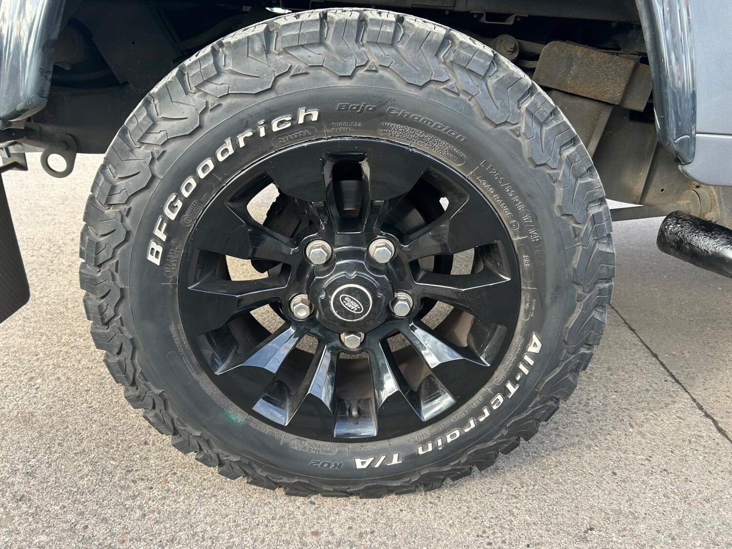 Used Land Rover Defender 2015 for sale - 77957432: Photo 35