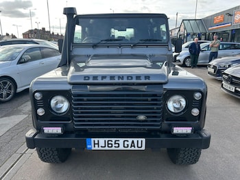 Used Land Rover Defender 2015 for sale - 77957432: Photo