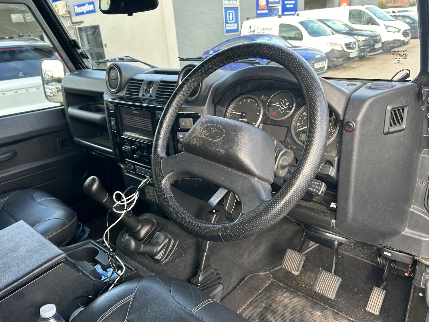 Used Land Rover Defender 2015 for sale - 77957432: Photo 9
