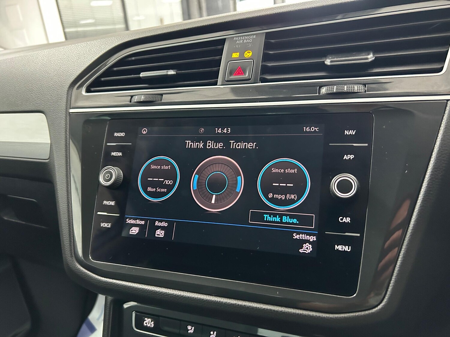 Used Volkswagen Tiguan 2018 for sale - 76226893: Photo 24