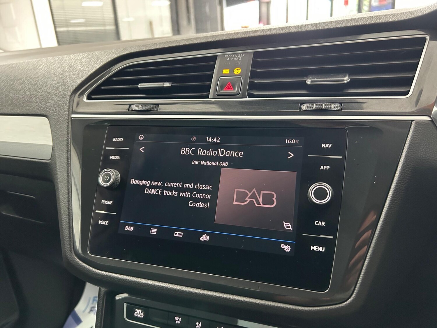 Used Volkswagen Tiguan 2018 for sale - 76226893: Photo 25