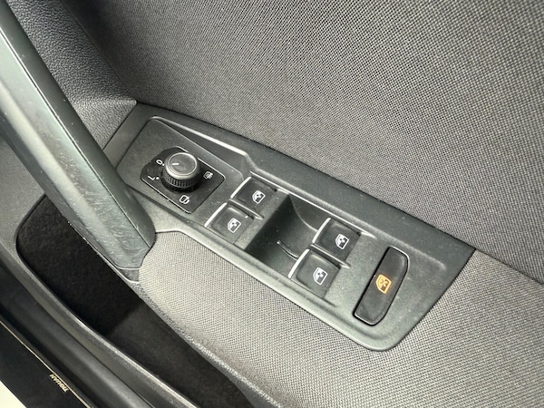 Used Volkswagen Tiguan 2018 for sale - 76226893: Photo 29