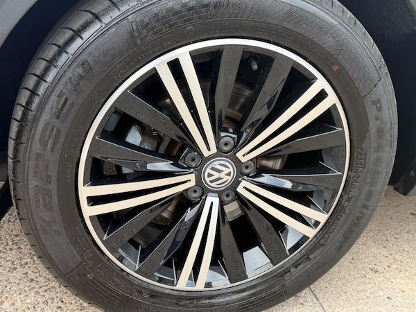 Used Volkswagen Tiguan 2018 for sale - 76226893: Photo 38