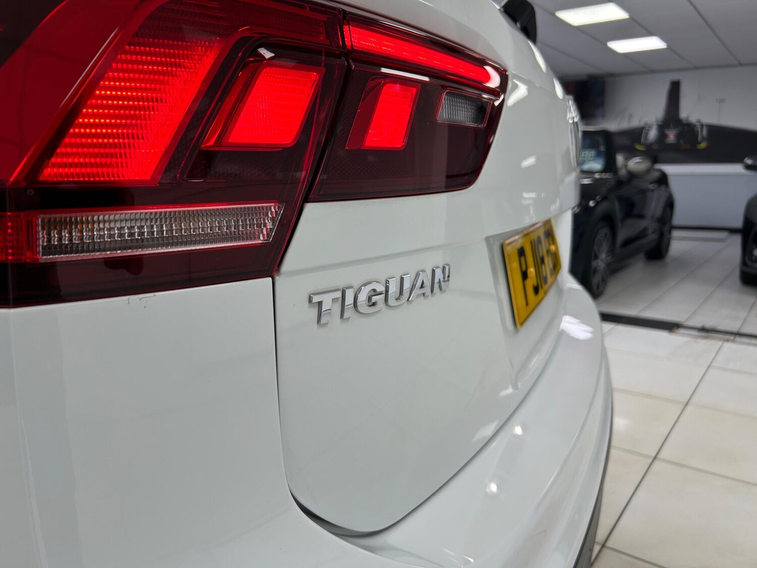 Used Volkswagen Tiguan 2018 for sale - 76226893: Photo 46