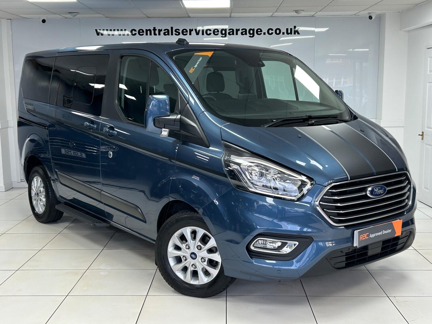 Used Ford Tourneo Custom 2022 for sale - 76031599: Photo 1