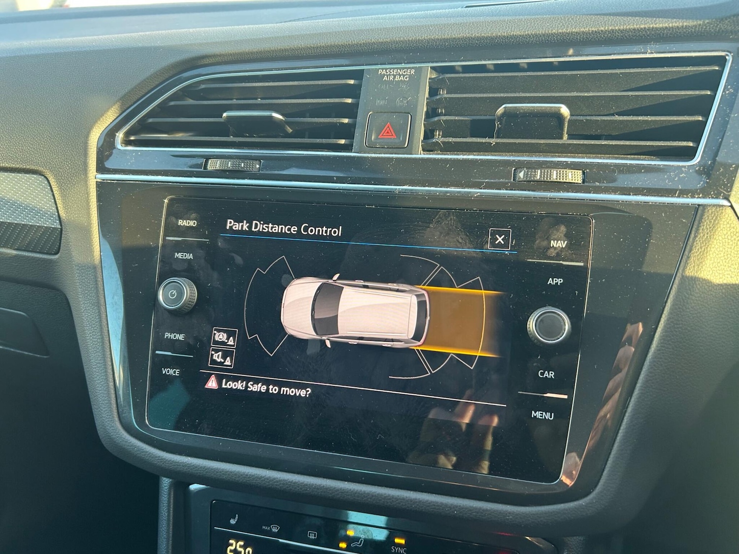 Used Volkswagen Tiguan 2024 for sale - 76689850: Photo 18