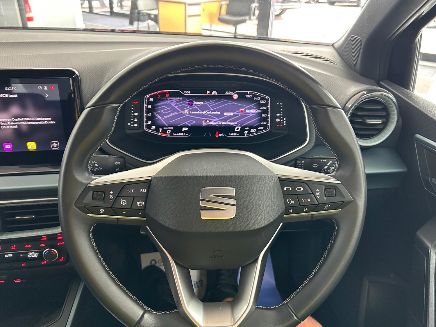 Used SEAT Arona 2024 for sale - 75657904: Photo 35