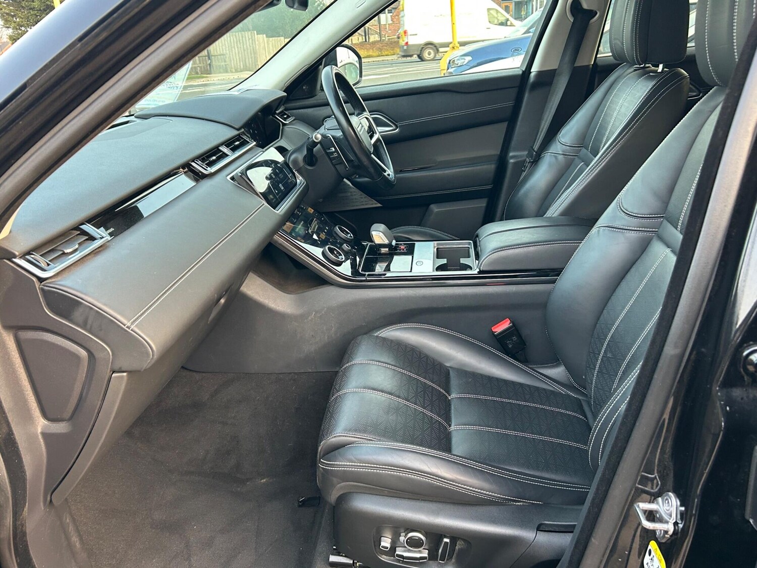 Used Land Rover Range Rover Velar 2021 for sale - 77768404: Photo 11