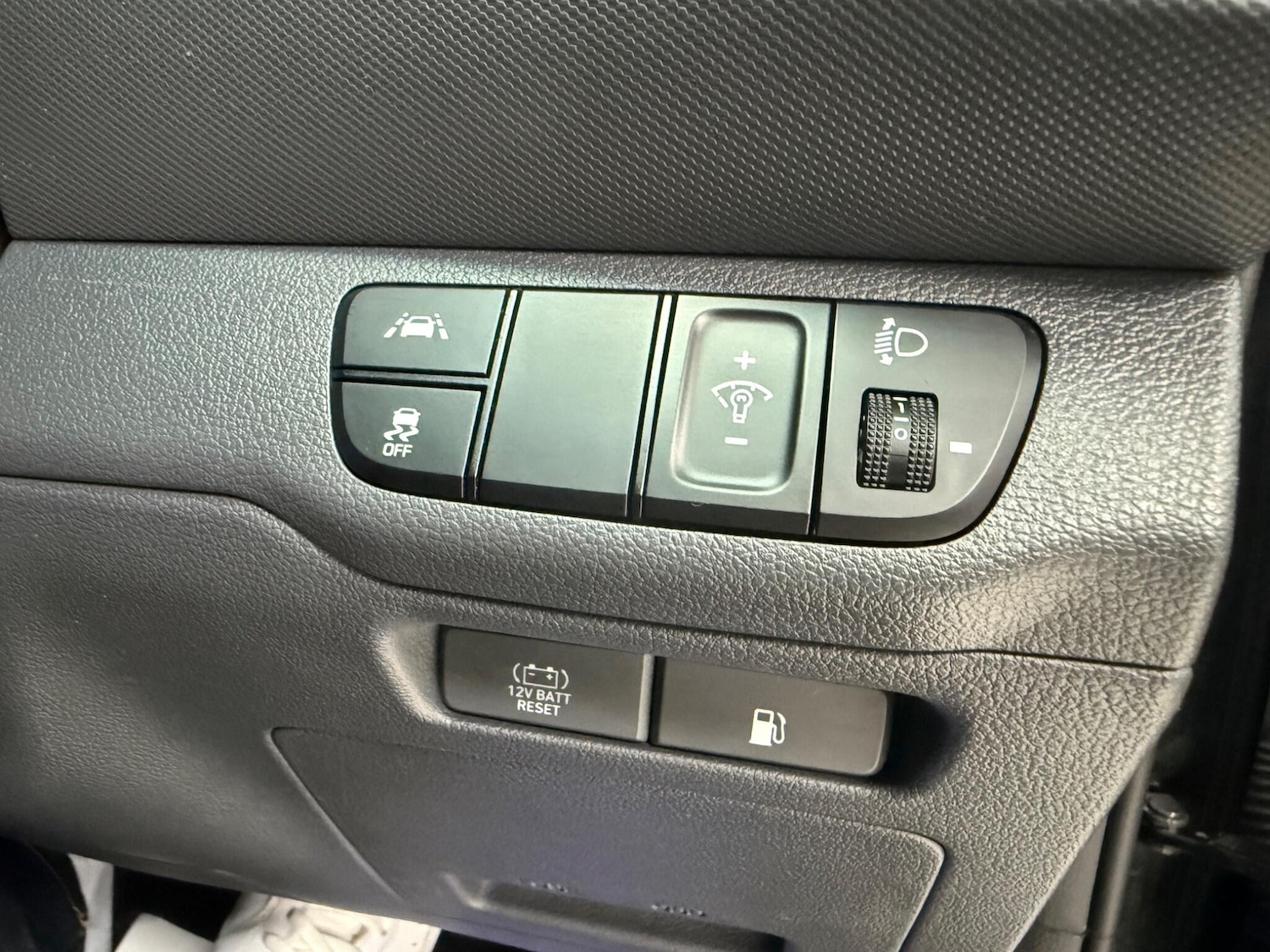 Used Hyundai IONIQ 2022 for sale - 77143573: Photo 49