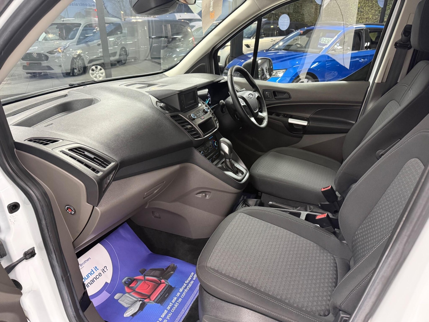 Used Ford Grand Tourneo Connect 2020 for sale - 76886792: Photo 15