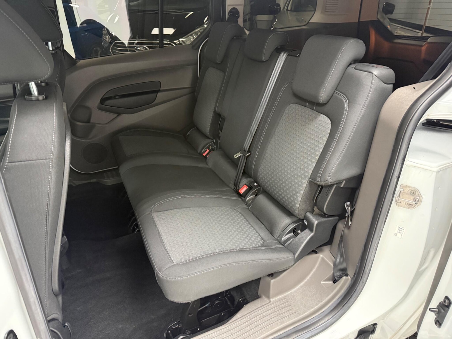 Used Ford Grand Tourneo Connect 2020 for sale - 76886792: Photo 21