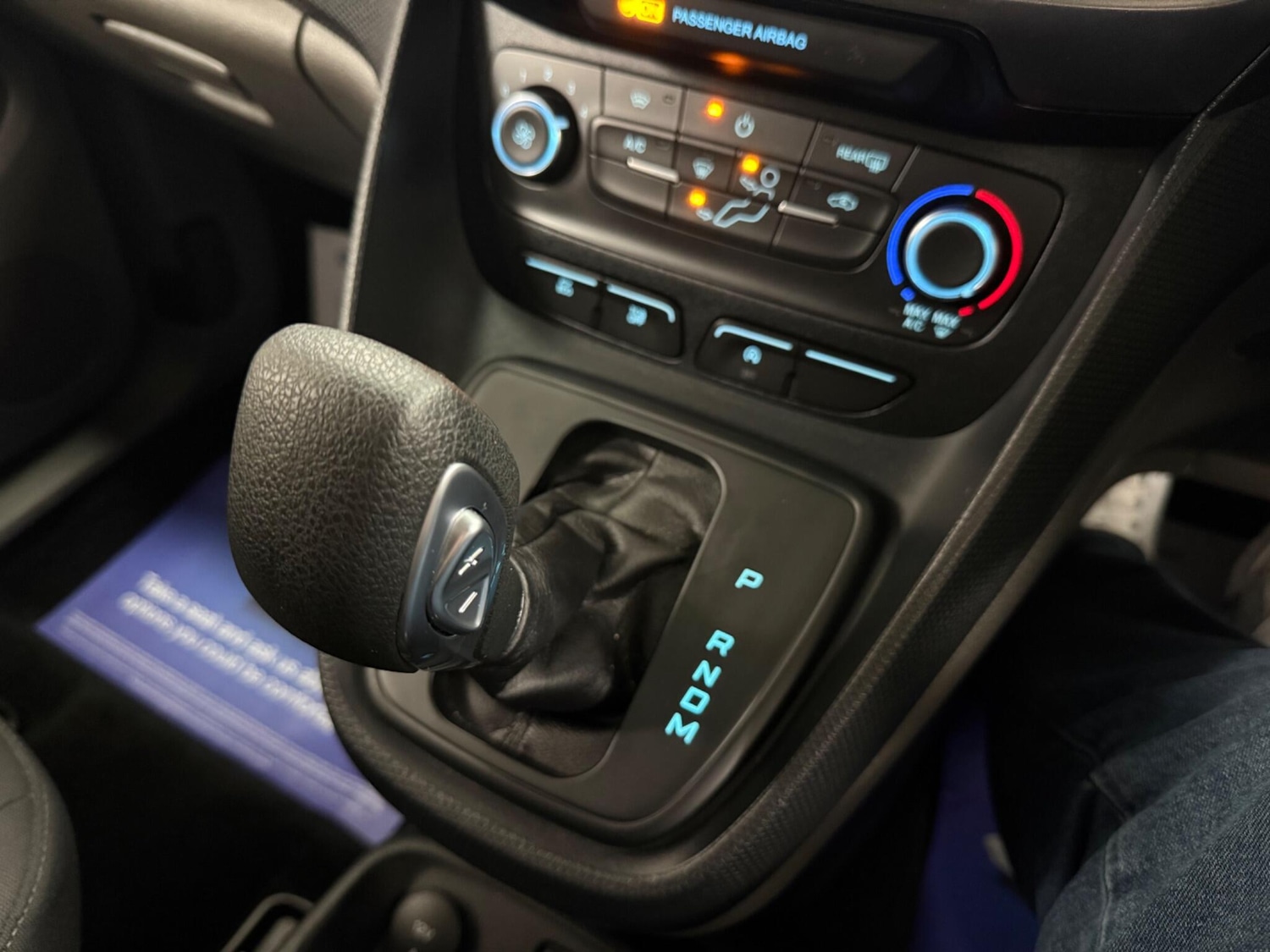 Used Ford Grand Tourneo Connect 2020 for sale - 76886792: Photo 40