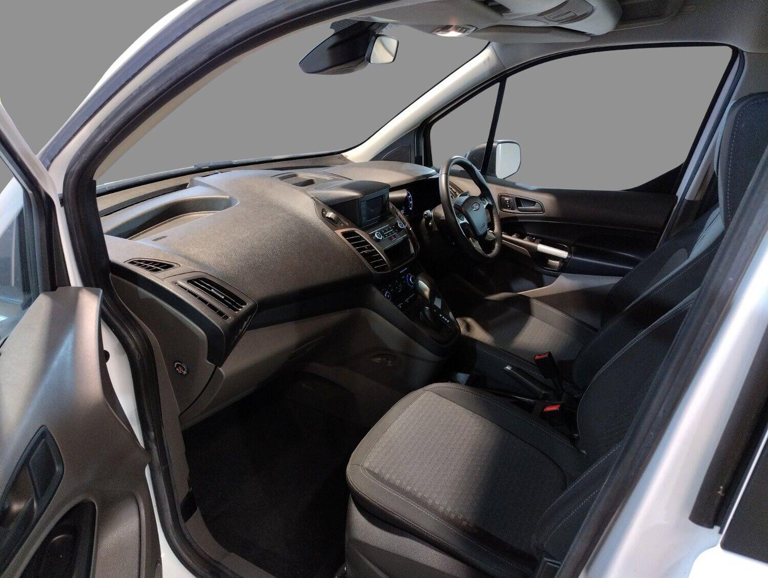 Used Ford Grand Tourneo Connect 2020 for sale - 76886792: Photo 5