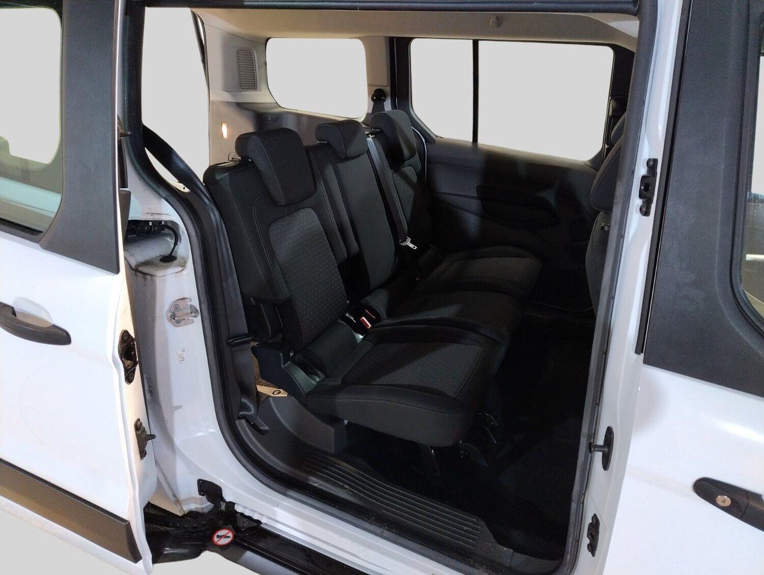 Used Ford Grand Tourneo Connect 2020 for sale - 76886792: Photo 7