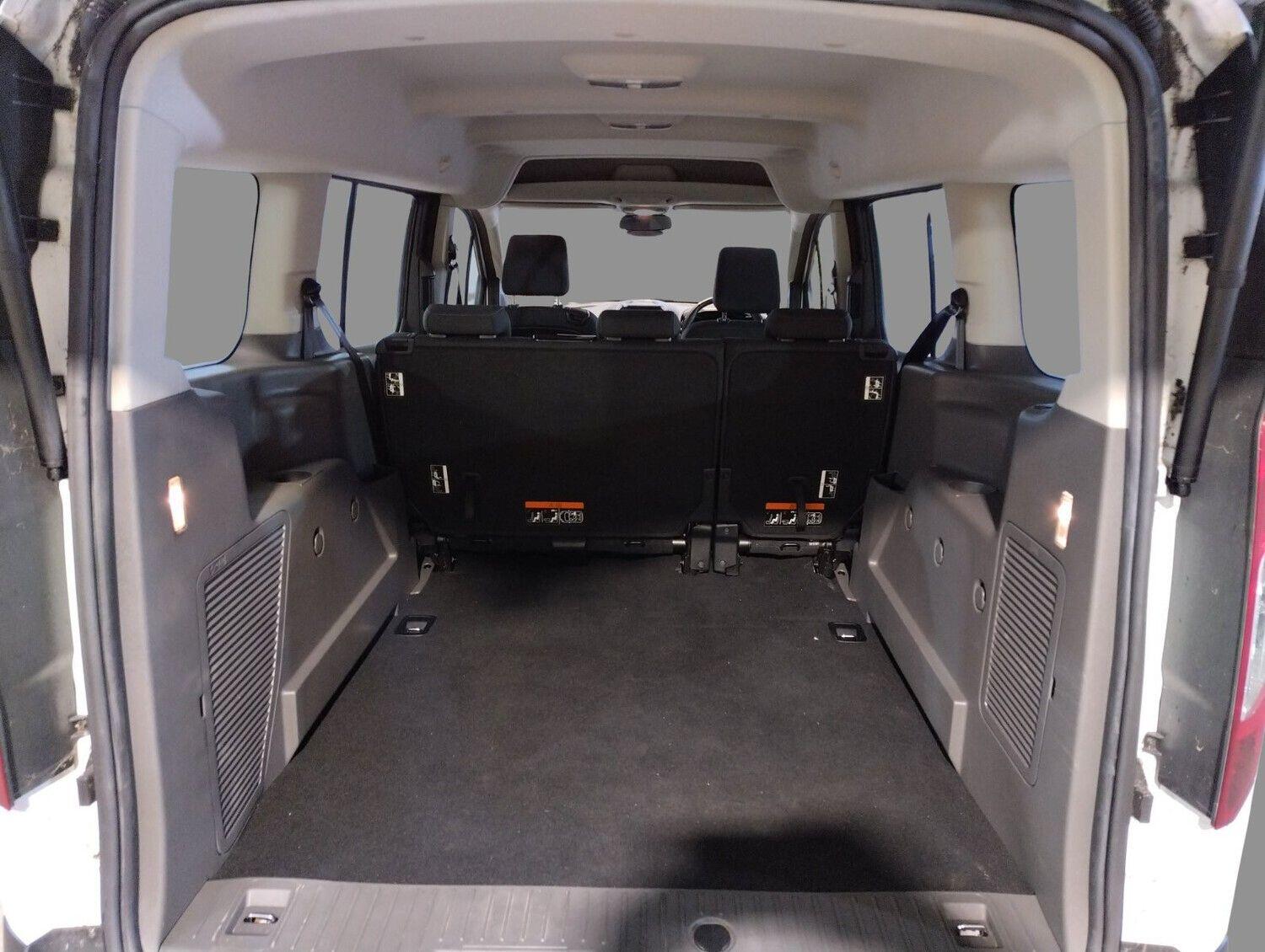 Used Ford Grand Tourneo Connect 2020 for sale - 76886792: Photo 9