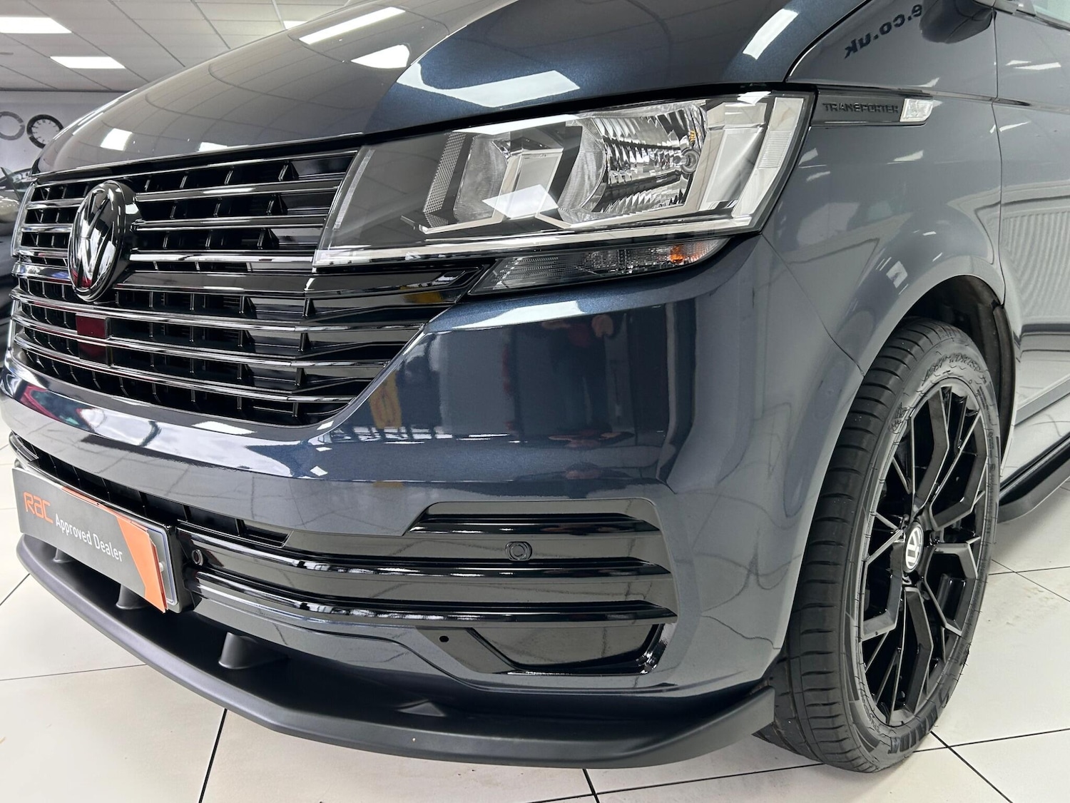 Used Volkswagen Transporter Shuttle 2020 for sale - 76432723: Photo 57