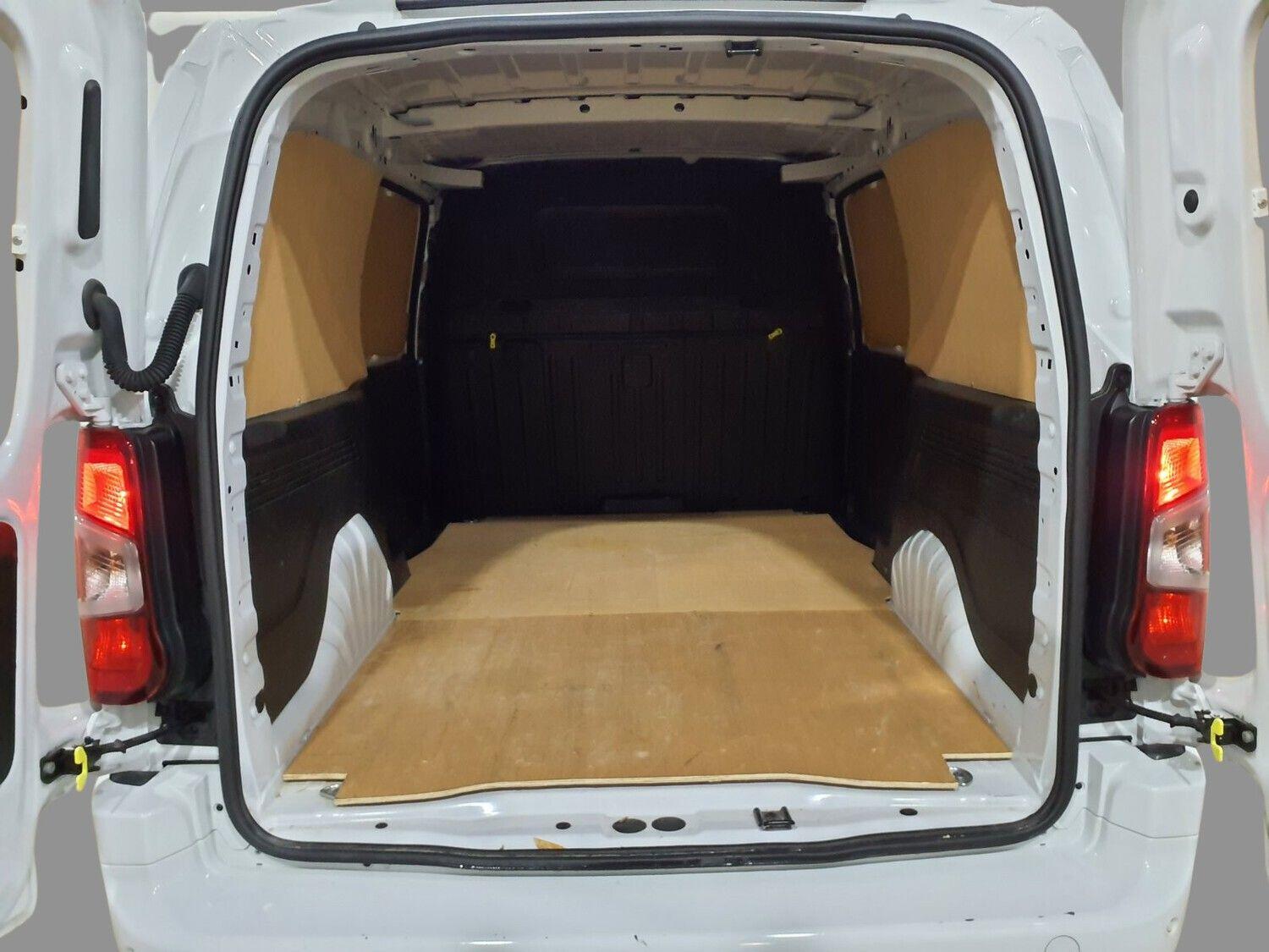 Used Peugeot Partner 2024 for sale - 77425120: Photo 5