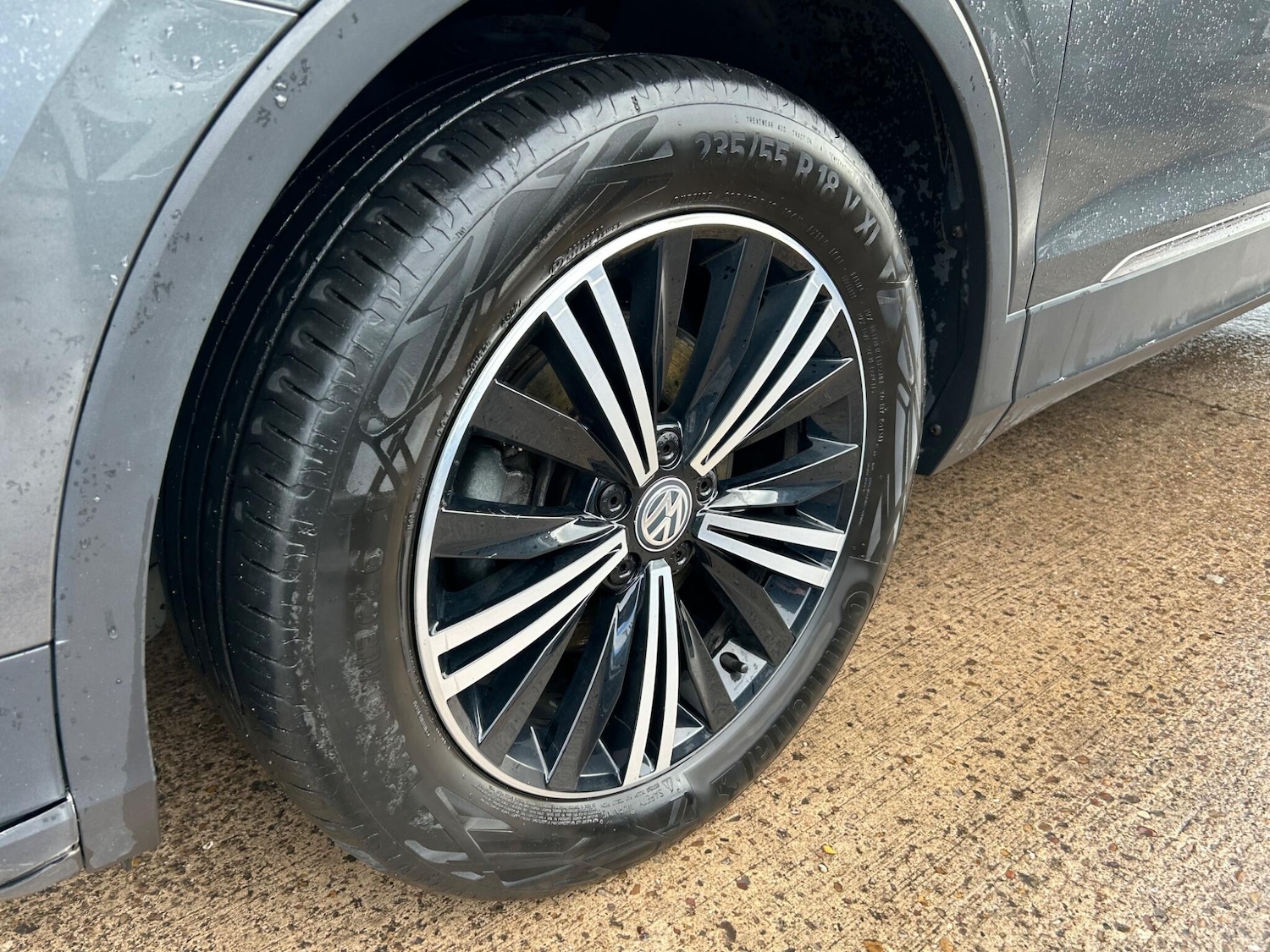 Used Volkswagen Tiguan for sale - 78127949: Photo 23