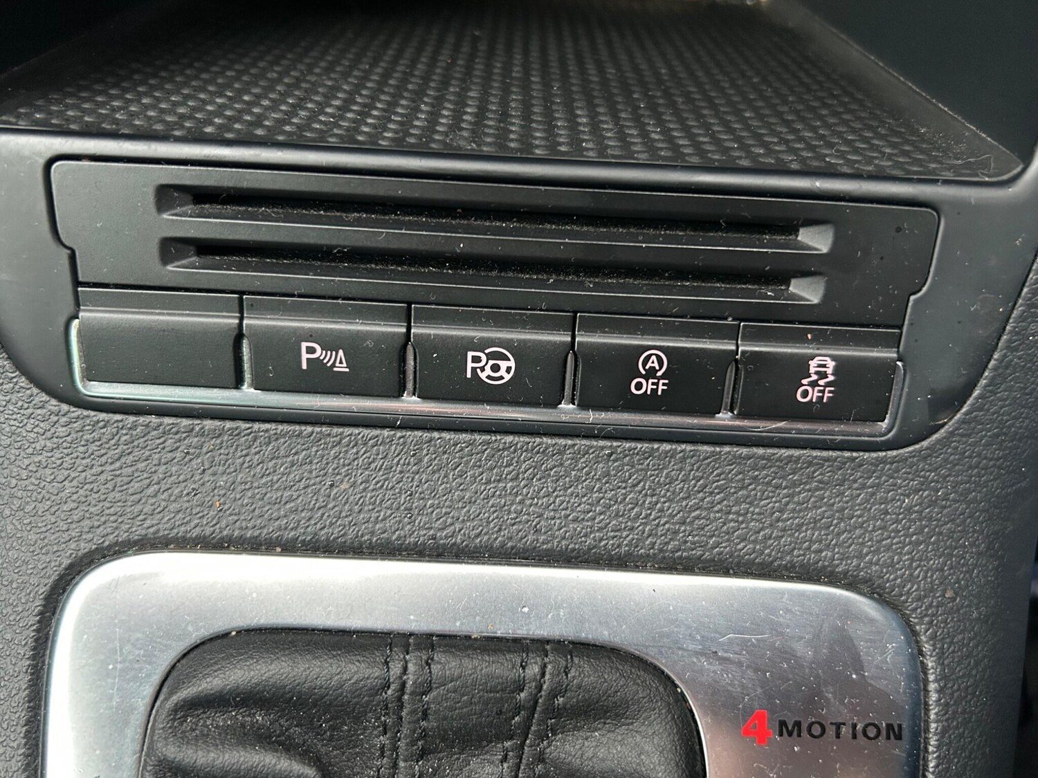 Used Volkswagen Tiguan 2012 for sale - 77574093: Photo 11