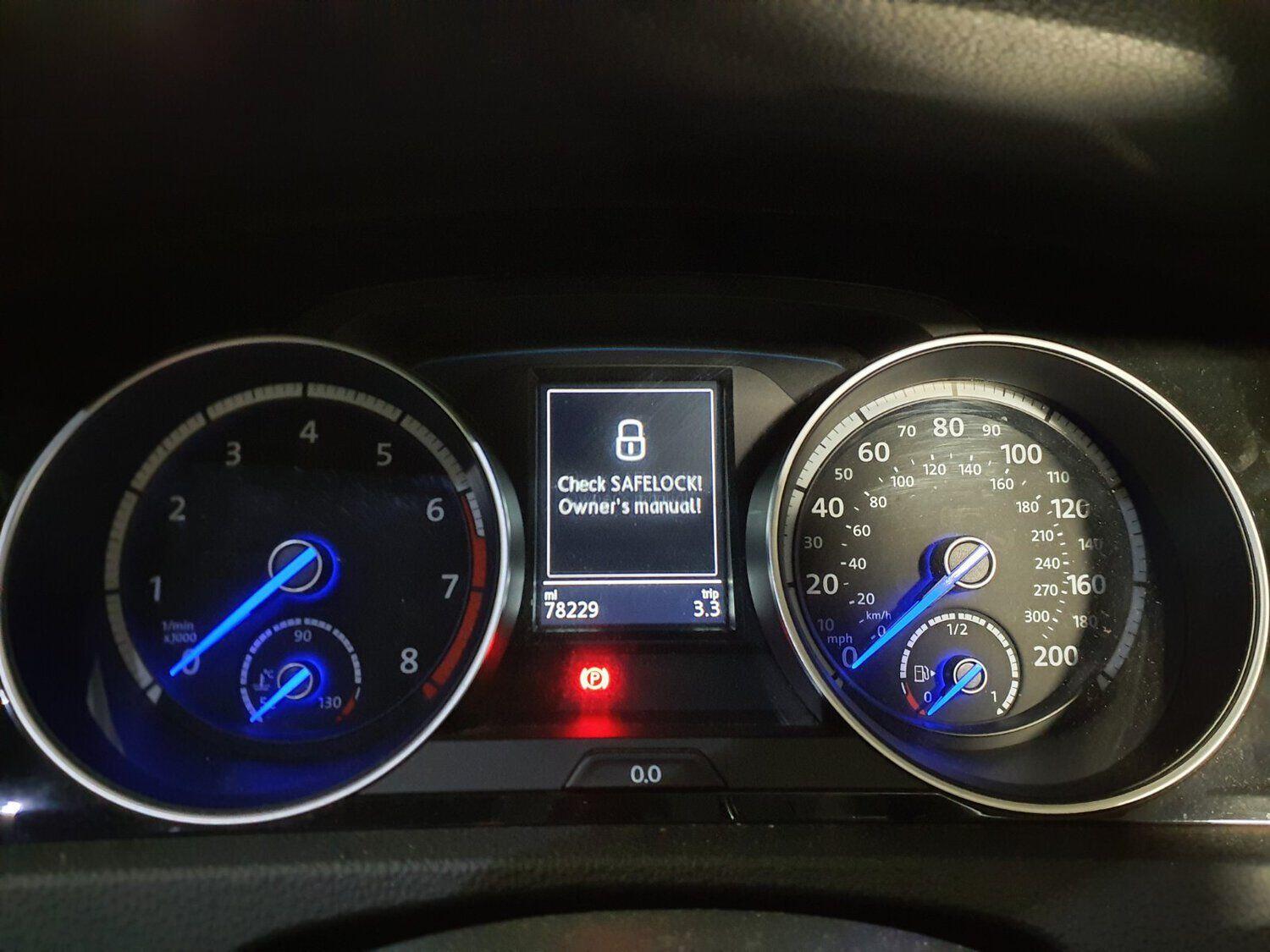 Used Volkswagen Golf for sale - 77824302: Photo 6