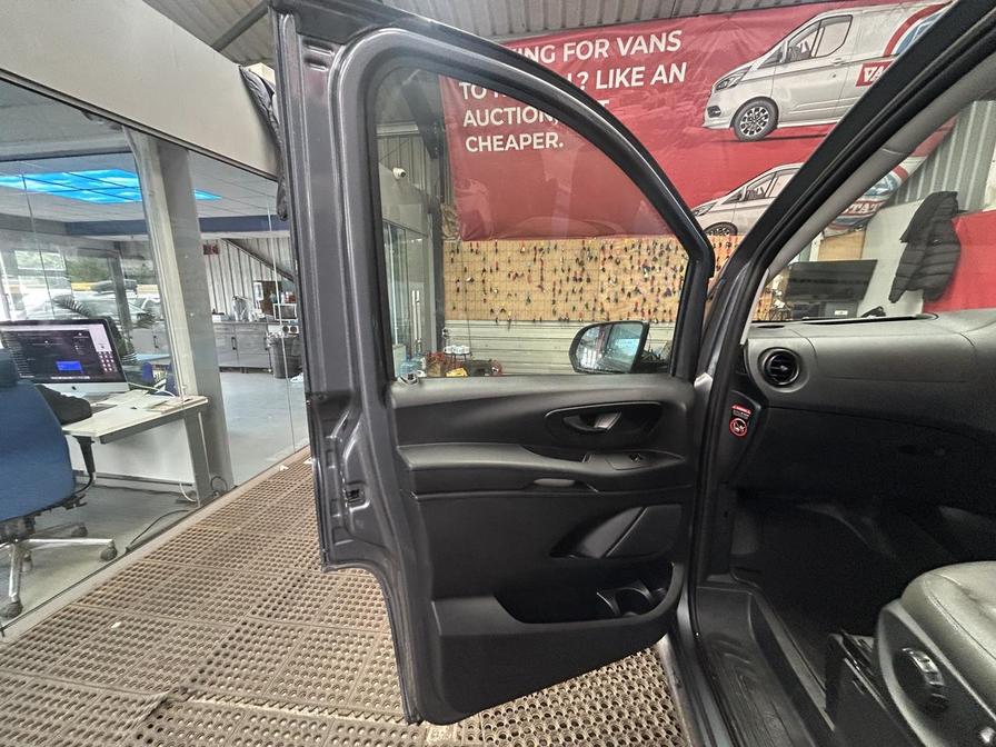 Used Mercedes-Benz Vito for sale - 76362078: Photo 19