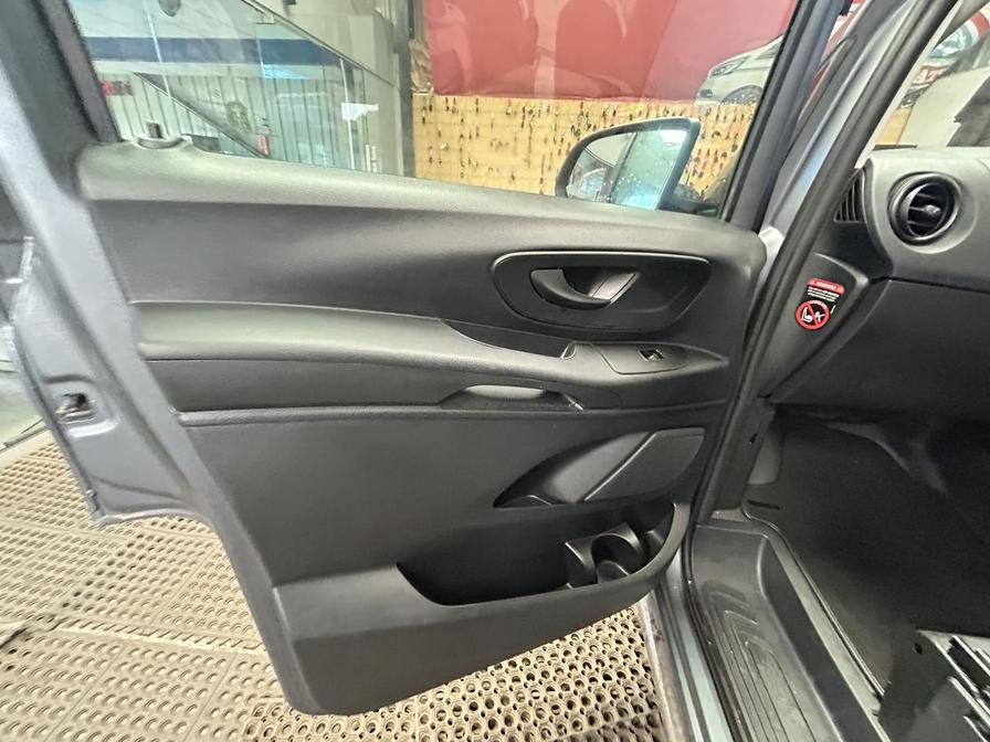 Used Mercedes-Benz Vito for sale - 76362078: Photo 3