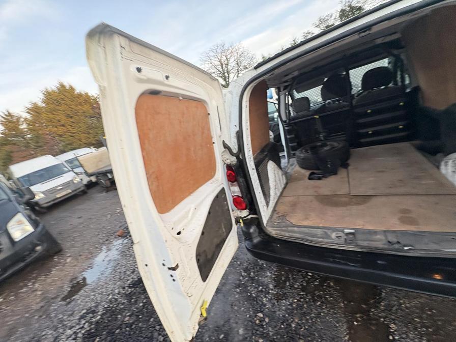 Used Citroen Berlingo 2015 for sale - 77068135: Photo 11