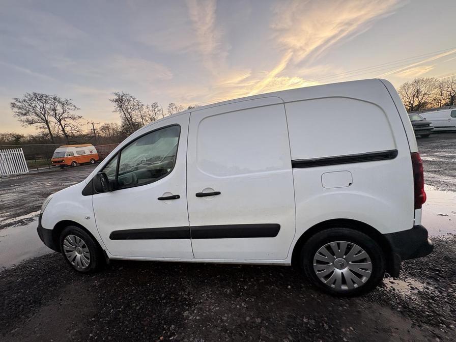 Used Citroen Berlingo 2015 for sale - 77068135: Photo 15