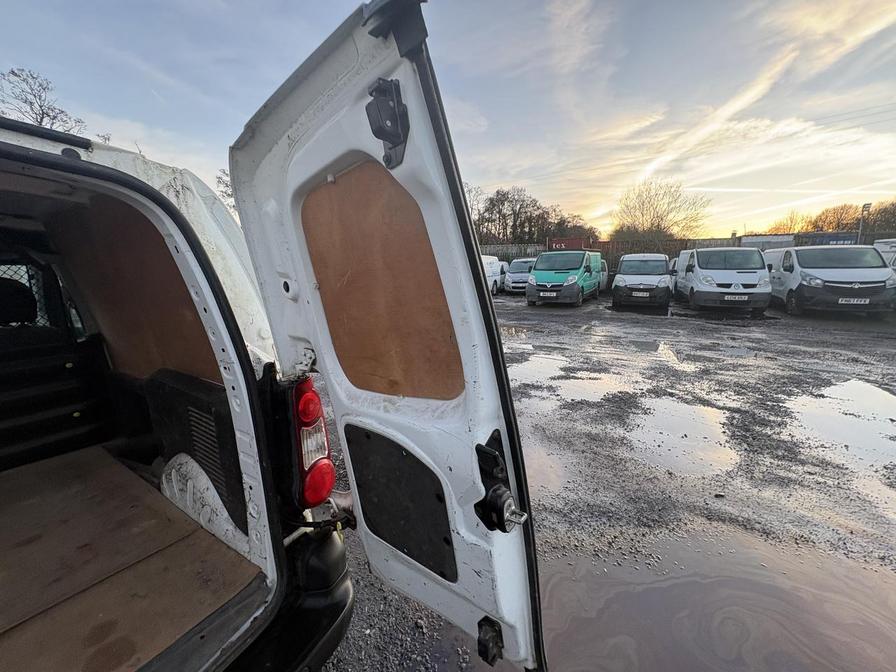 Used Citroen Berlingo 2015 for sale - 77068135: Photo 16