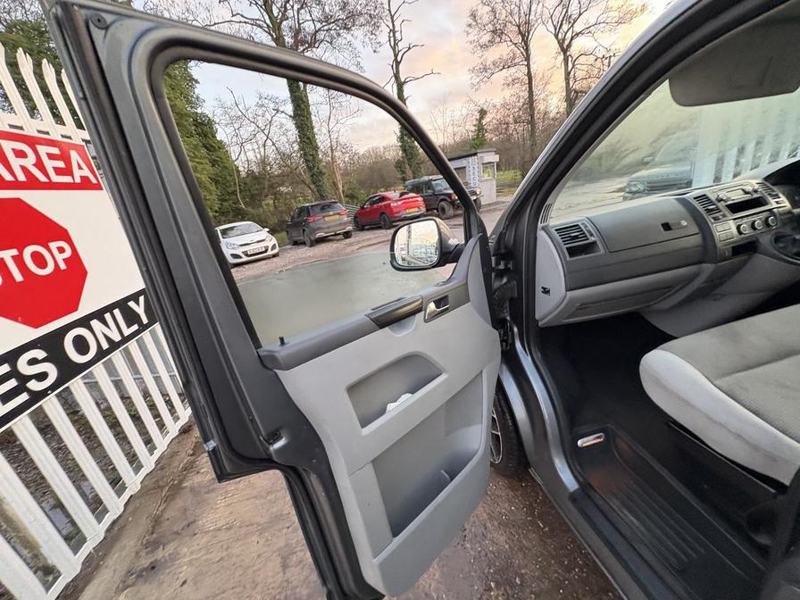 Used Volkswagen Transporter Shuttle 2012 for sale - 76978451: Photo 12