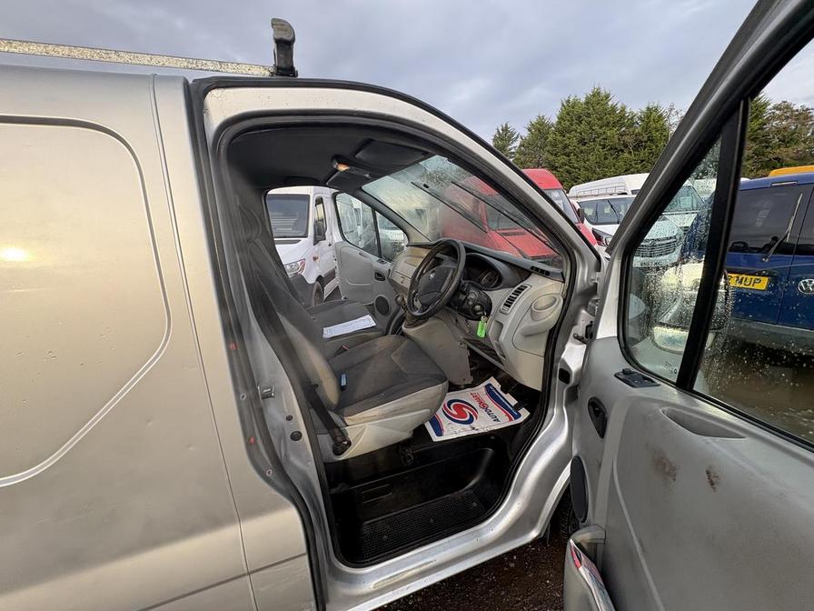 Used Vauxhall Vivaro 2011 for sale - 76501724: Photo 6