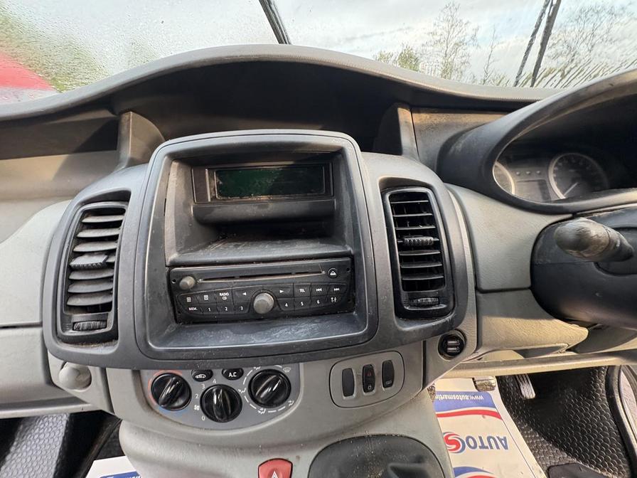 Used Vauxhall Vivaro 2011 for sale - 76501724: Photo 9