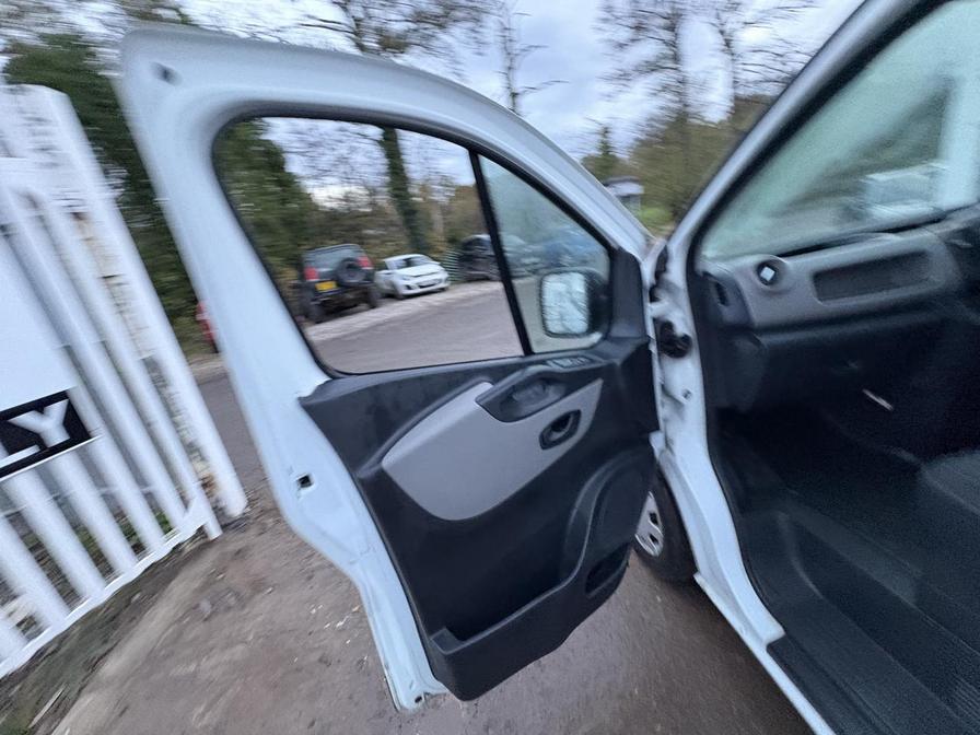 Used Renault Trafic 2016 for sale - 76523736: Photo 13