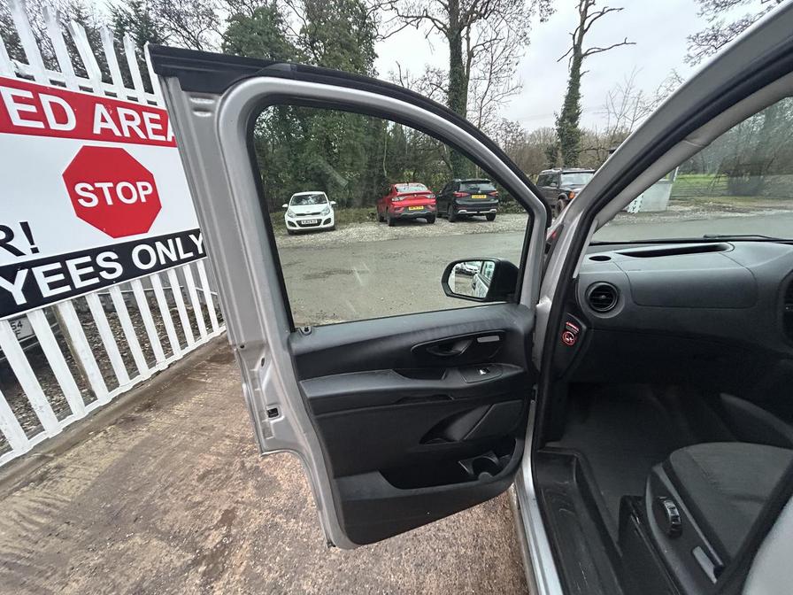 Used Mercedes-Benz Vito 2019 for sale - 77051132: Photo 10