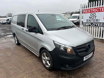 Used Mercedes-Benz Vito 2019 for sale - 77051132: Photo
