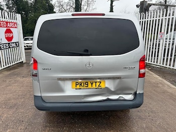 Used Mercedes-Benz Vito 2019 for sale - 77051132: Photo