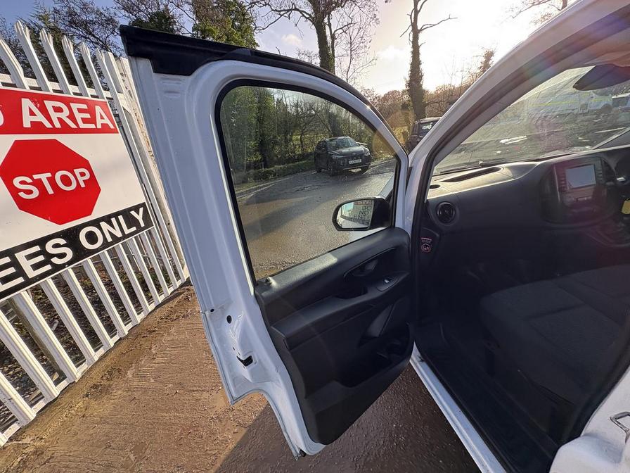 Used Mercedes-Benz Vito 2021 for sale - 76745810: Photo 14