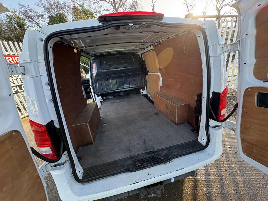 Used Mercedes-Benz Vito 2021 for sale - 76745810: Photo 9