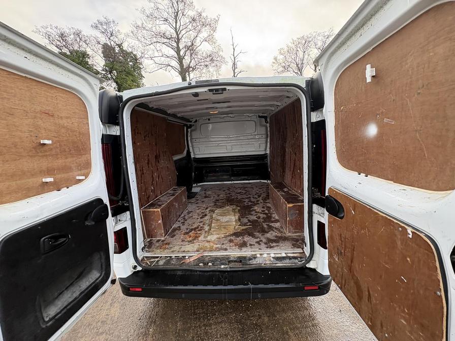 Used Vauxhall Vivaro 2018 for sale - 77051129: Photo 12