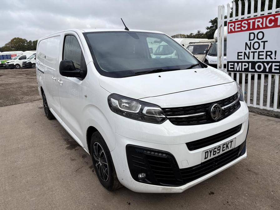 Used Vauxhall Vivaro 2019 for sale - 76731991: Photo 1