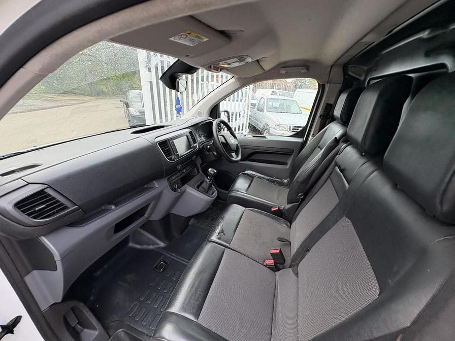 Used Vauxhall Vivaro 2019 for sale - 76731991: Photo 17