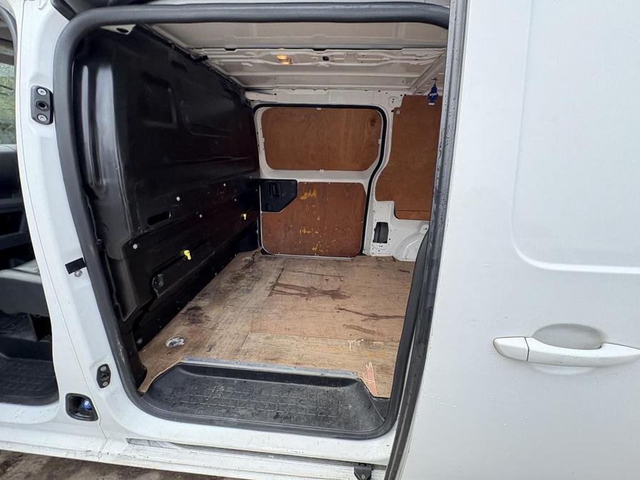 Used Vauxhall Vivaro 2019 for sale - 76731991: Photo 3