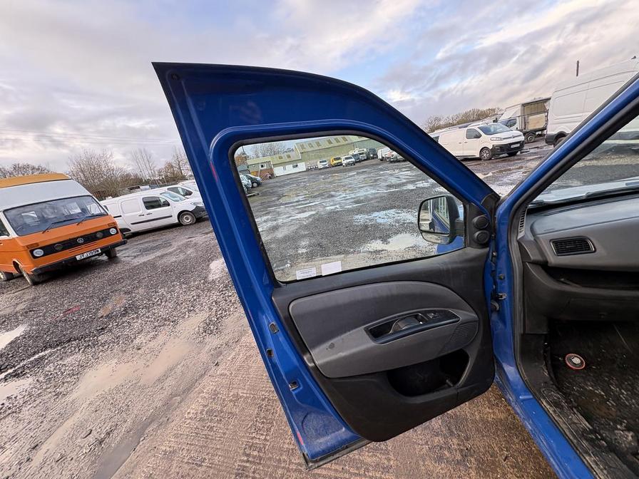 Used Fiat Doblo 2016 for sale - 76856649: Photo 10