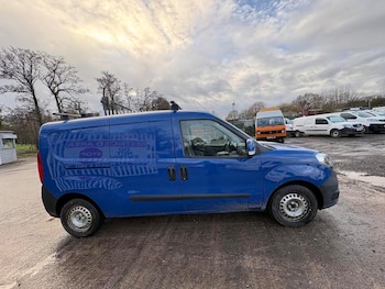 Used Fiat Doblo 2016 for sale - 76856649: Photo