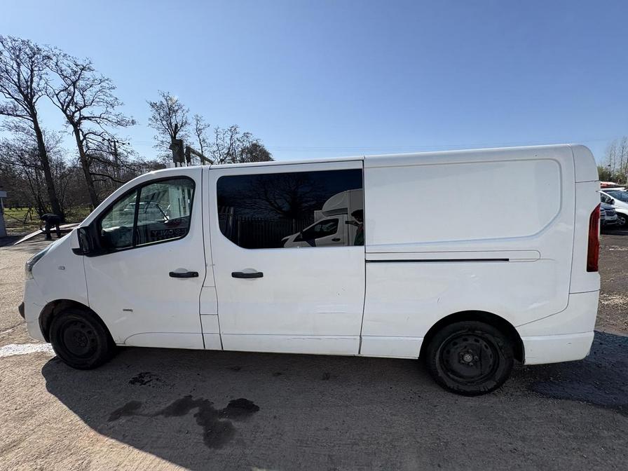 Used Vauxhall Vivaro 2017 for sale - 77983137: Photo 6