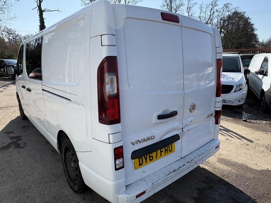 Used Vauxhall Vivaro 2017 for sale - 77983137: Photo 8