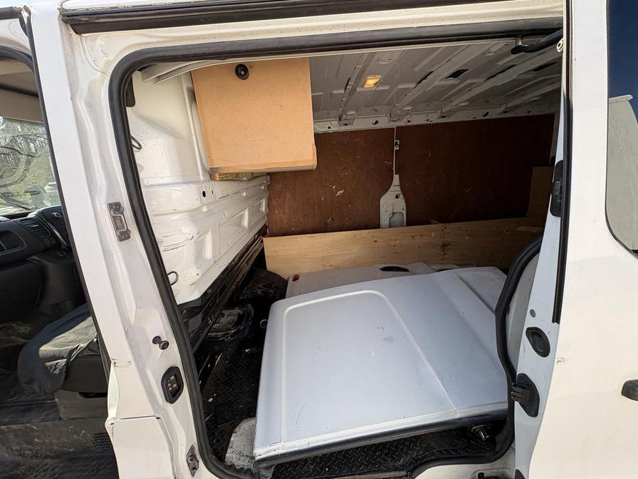 Used Vauxhall Vivaro 2017 for sale - 77983137: Photo 9