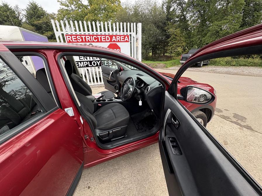 Used Nissan Qashqai 2011 for sale - 76459502: Photo 19