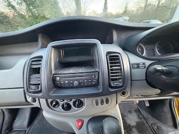 Used Renault Trafic 2010 for sale - 76704718: Photo